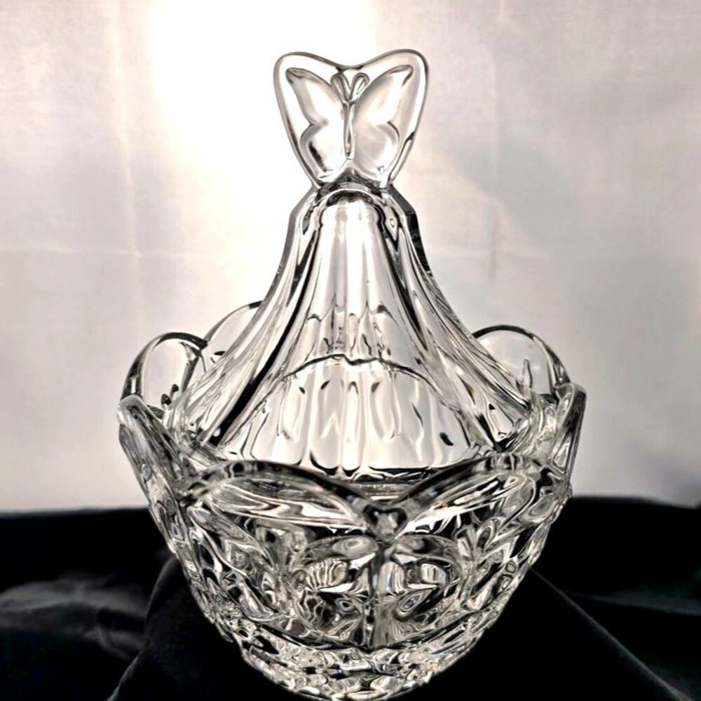 Vtg 1990s Fifth Avenue Crystal Butterfly Covered Candy Dish Clear Jar‎ Lid 6in
